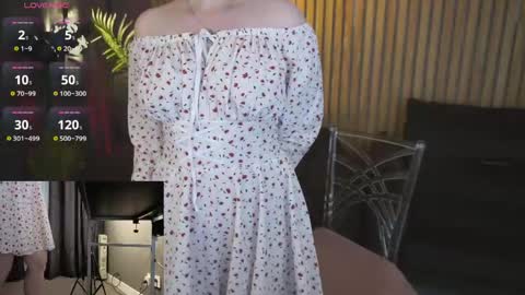 Snapshot of alisagrace chatting on May 2026 12:56:01 PM alisagrace online show from May 2026 12:56:01 PM