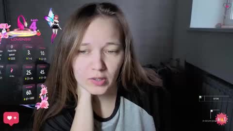 Snapshot of alisawyn chatting on October 2025 06:11:02 AM alisawyn online show from October 2025 06:11:02 AM