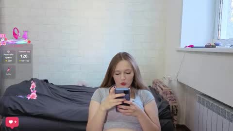 Snapshot of alisawyn chatting on October 2025 08:14:01 AM alisawyn online show from October 2025 08:14:01 AM