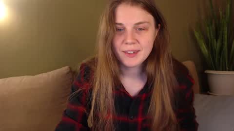 Snapshot of alisaxxxshy chatting on December 2024 10:39:01 PM alisaxxxshy online show from December 2024 10:39:01 PM