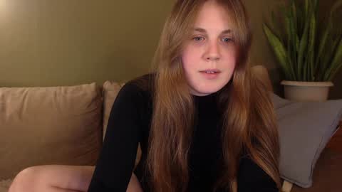 Snapshot of alisaxxxshy chatting on January 2025 11:30:01 PM alisaxxxshy online show from January 2025 11:30:01 PM