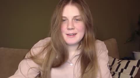 alisaxxxshy online show from February 2026 11:00:01 PM