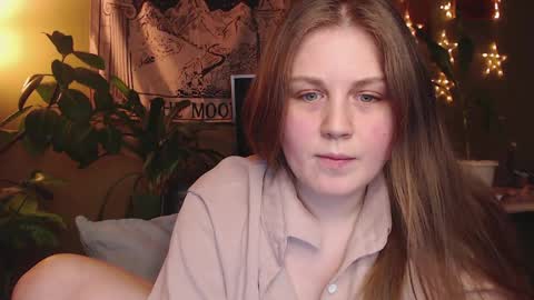 alisaxxxshy online show from April 2026 09:49:02 PM