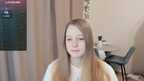 Alya online show from November 2025 12:43:02 AM