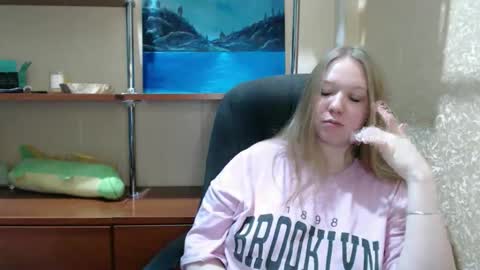 alisha_xi online show from February 2026 06:44:02 PM