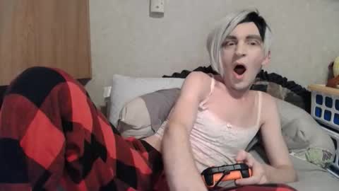 Alisha online show from May 2026 03:01:02 AM