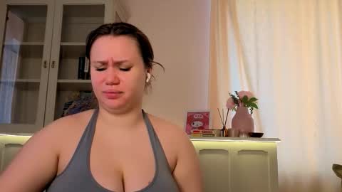 Alisia online show from March 2026 08:09:01 AM