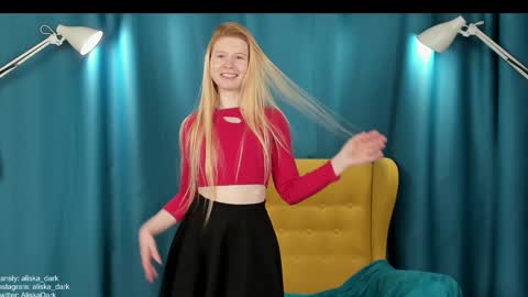 Snapshot of aliska_dark chatting on January 2025 12:29:02 PM Alice online show from January 2025 12:29:02 PM