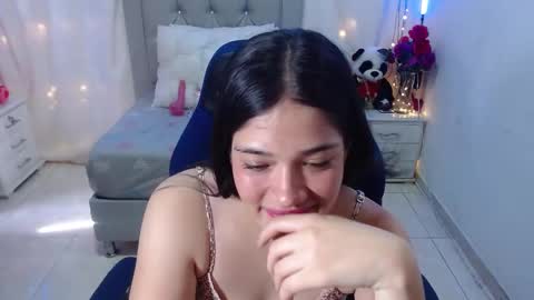 Snapshot of alison_girl22 chatting on March 2025 07:48:01 PM Alison online show from March 2025 07:48:01 PM