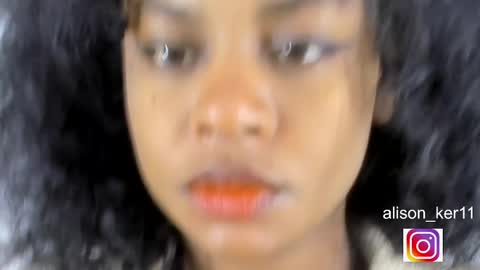 Snapshot of alison_ker chatting on May 2026 08:52:02 AM Sofias house online show from May 2026 08:52:02 AM