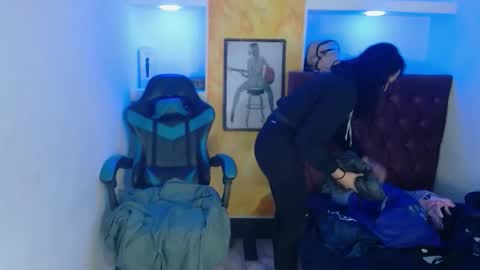 ALISON MOON online show from September 2025 11:24:02 AM