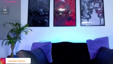 alison_wynter online show from May 2026 03:47:01 AM