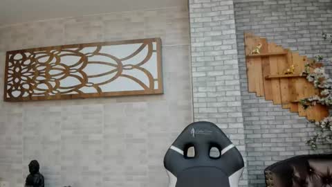 Snapshot of alisonn_doll chatting on October 2025 12:59:01 PM alisonn_doll online show from October 2025 12:59:01 PM