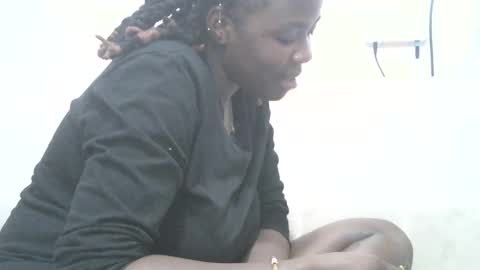 Snapshot of alisonweedy chatting on September 2025 05:56:01 PM alisonweedy online show from September 2025 05:56:01 PM