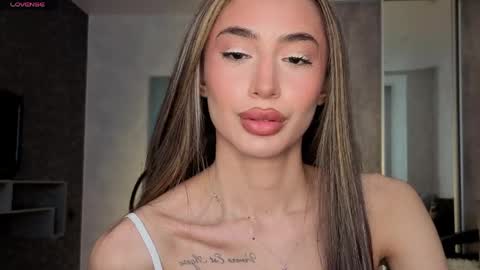 Alissa online show from May 2026 01:17:02 PM