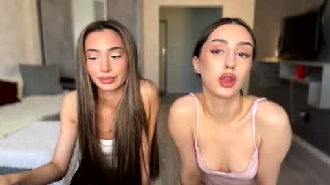 Alissa online show from May 2026 01:05:02 PM