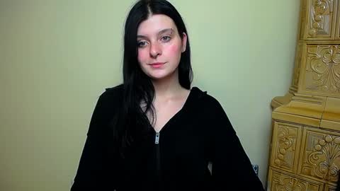 Alissa online show from December 2024 04:46:02 PM