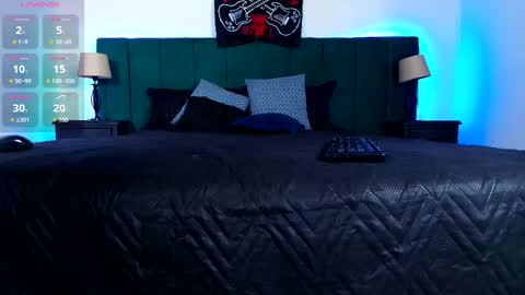 Snapshot of alisse_moore chatting on September 2025 12:28:02 PM Alisse online show from September 2025 12:28:02 PM
