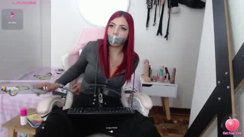 Alissia online show from February 2025 05:33:01 PM