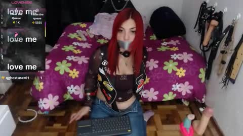 Snapshot of alissia_kent99 chatting on March 2026 09:42:01 PM Alissia online show from March 2026 09:42:01 PM