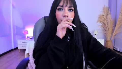 Snapshot of alisson__cortez chatting on October 2025 04:57:02 AM alisson__cortez online show from October 2025 04:57:02 AM