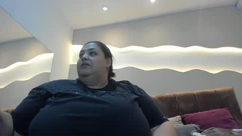 Alisson online show from November 2025 11:21:01 AM