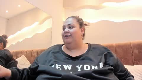 Snapshot of alisson_am chatting on February 2026 11:33:01 AM Alisson online show from February 2026 11:33:01 AM