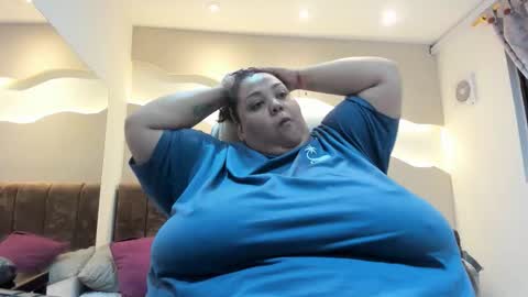 Snapshot of alisson_am chatting on March 2026 11:27:01 AM Alisson online show from March 2026 11:27:01 AM