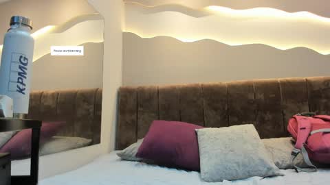 Snapshot of alisson_am chatting on April 2026 11:33:02 AM Alisson online show from April 2026 11:33:02 AM