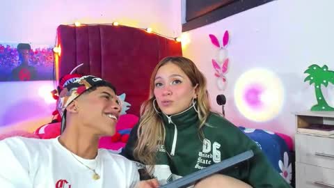 Snapshot of alisson_and_jhonny chatting on September 2025 10:48:02 AM Aliandjho online show from September 2025 10:48:02 AM