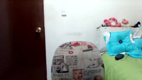 Snapshot of alisson_brand chatting on February 2025 02:19:02 PM alisson brand online show from February 2025 02:19:02 PM