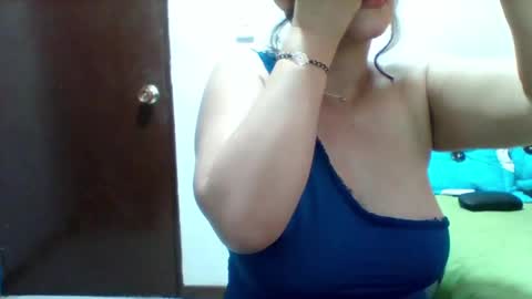 Snapshot of alisson_brand chatting on February 2025 03:53:01 PM alisson brand online show from February 2025 03:53:01 PM