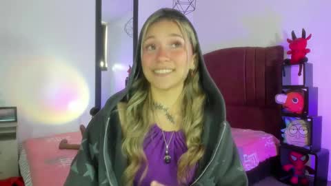 Alisson IG alisson zafiro27 online show from December 2024 12:18:02 PM