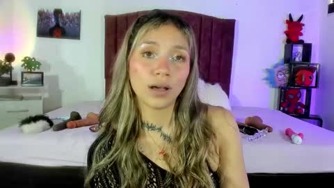 Alisson IG alisson zafiro27 online show from January 2025 12:15:01 PM