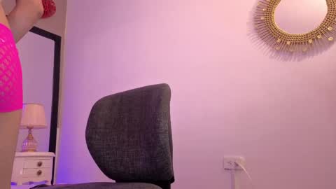 alissonrose3 online show from June 2026 07:42:01 PM