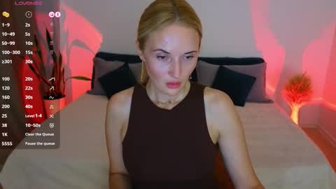 Snapshot of alisssarose chatting on October 2025 09:23:02 PM alisssarose online show from October 2025 09:23:02 PM