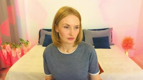 alisssarose online show from May 2026 08:17:02 PM