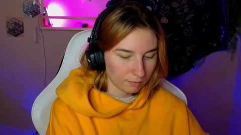 Snapshot of alisun_ chatting on September 2025 07:48:02 PM A L I C E online show from September 2025 07:48:02 PM