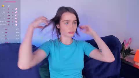 Snapshot of alivialovely chatting on October 2025 09:08:01 AM Alivia online show from October 2025 09:08:01 AM