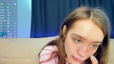 Alivia online show from May 2026 08:19:01 AM