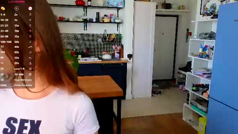 Alivia    online show from June 2026 08:15:01 AM