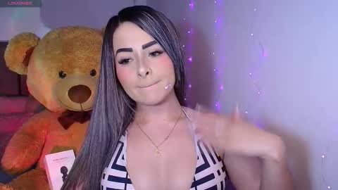 Snapshot of alix_barker chatting on February 2026 03:37:02 AM Alix online show from February 2026 03:37:02 AM