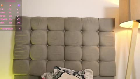 Alix online show from February 2025 11:37:02 PM