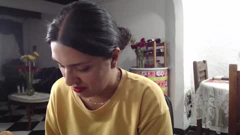 Snapshot of alix_beltran chatting on February 2025 06:09:02 AM Alix online show from February 2025 06:09:02 AM