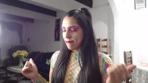 Snapshot of alix_beltran chatting on February 2025 01:02:02 AM Alix online show from February 2025 01:02:02 AM