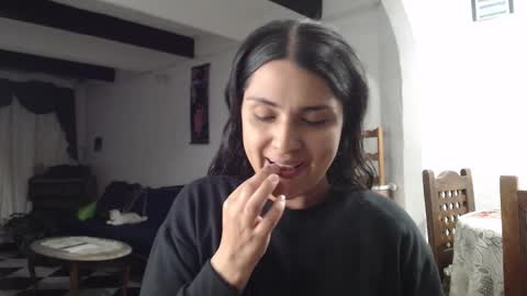 Snapshot of alix_beltran chatting on March 2025 01:10:02 AM Alix online show from March 2025 01:10:02 AM