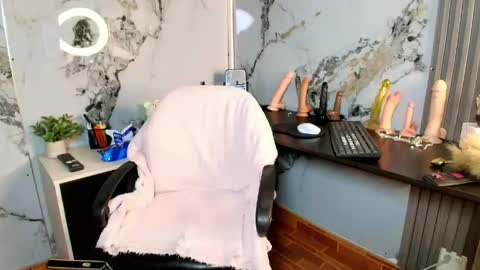 Alix online show from May 2026 12:27:02 AM
