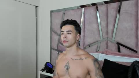 alix online show from September 2025 08:23:01 PM