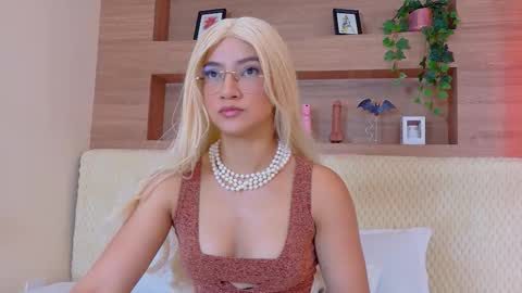 ALIX online show from November 2025 11:00:02 AM