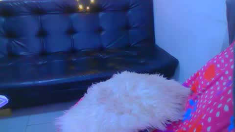 alixxe_ online show from November 2025 08:30:02 PM